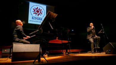 Burçin Büke ve Güvenç Dağüstün KİTVAK için Şair şarkıları konseri, Megaplus Dergisi 40. sayı